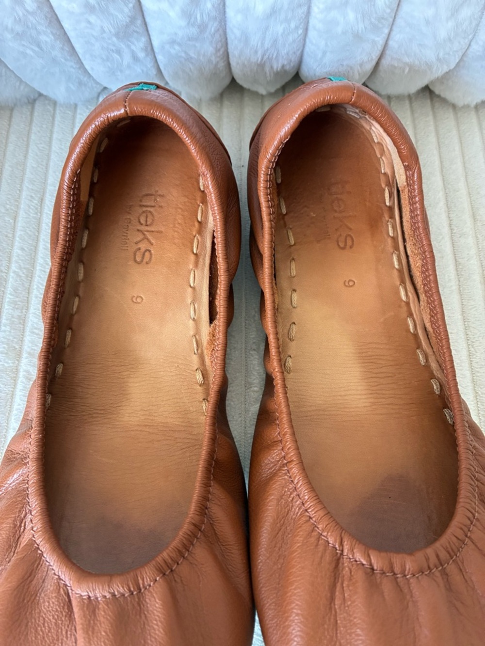 Host Pick🎉 Tieks Chestnut Leather Ballet Flats - Picture 3 of 7